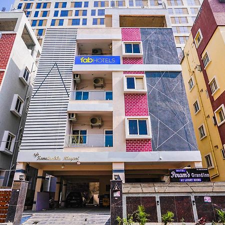 Fabhotel Perams Grand Inn - Hitech City Хайдарабад Экстерьер фото